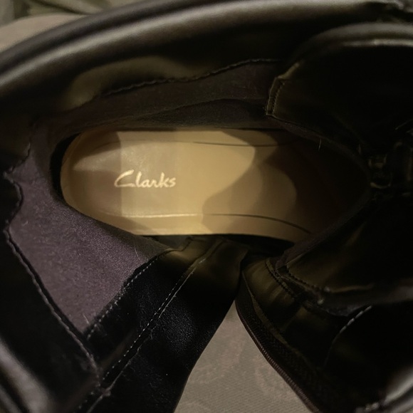 Clarks Black Women’s Boots - Picture 8 of 9